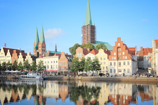 Lübeck Scavenger Hunt and Highlights Self Guided Audio Tour - What kind of Lübeck tour is this?