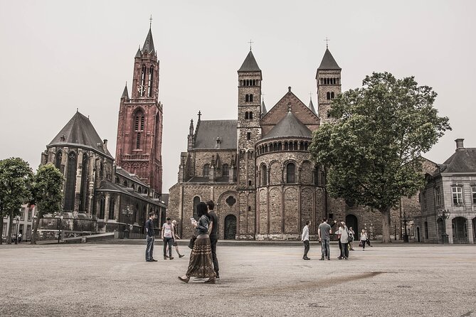 Maastricht Medieval Mystery: Interactive City Game & Tour - Stenenbrug 3 adds a second puzzle