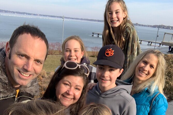 Madison, Wisconsin Scavenger Hunt - Walking, driving, and group size