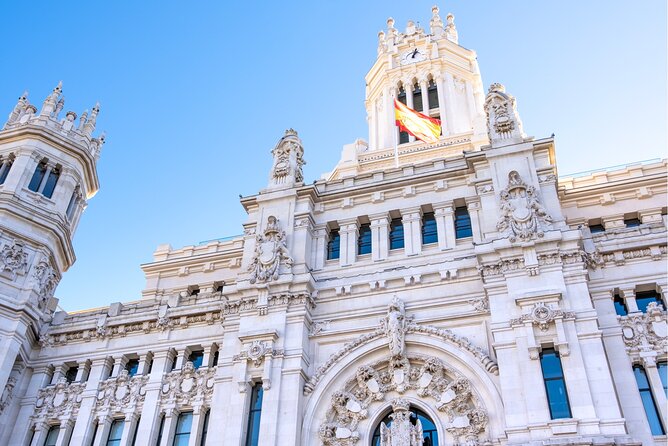Madrid Scavenger Hunt and Sights Self-Guided Tour - How the Explorial app changes the walk