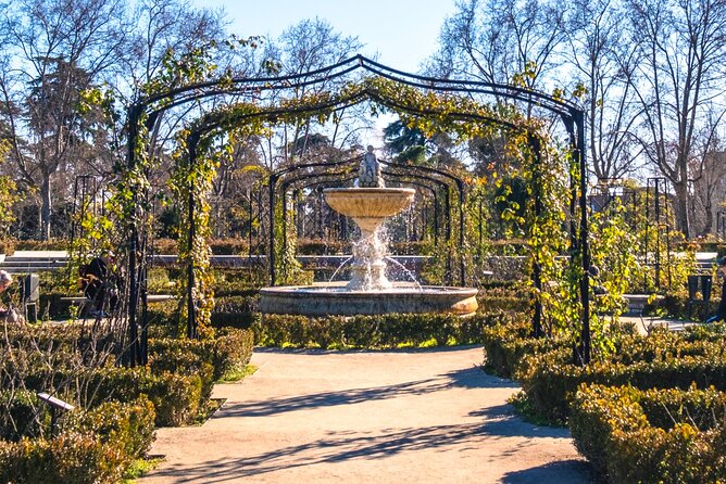 Madrid Scavenger Hunt and Sights Self-Guided Tour - What $10.56 buys you