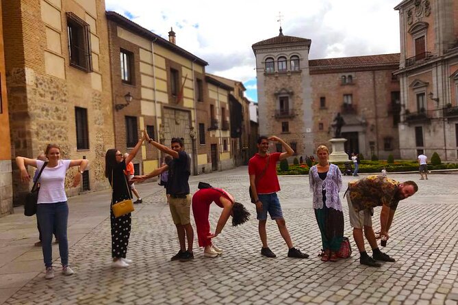 Madrid: Treasure Hunt Experience - WhatsApp clues and teamwork