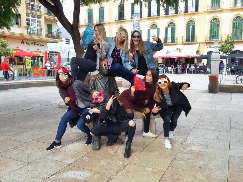 Malaga: Bachelorette Party Treasure Hunt - Roman Theater, Santa Ana, and the cathedral finish