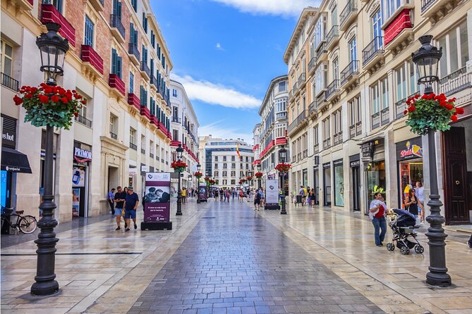 Malaga Highlights Exploration Game and Tour - A city walk with a plot