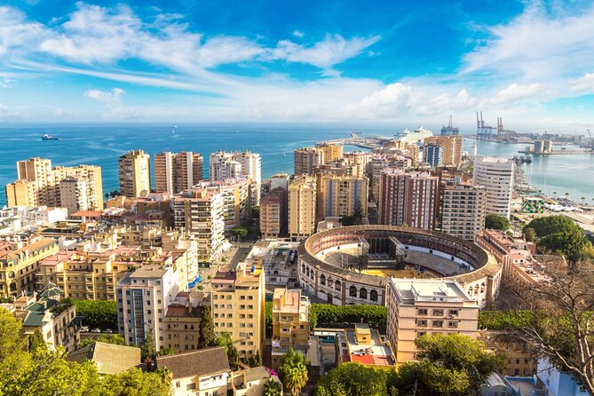 Malaga Highlights Exploration Game and Tour - Church of Santiago adds a historic landmark