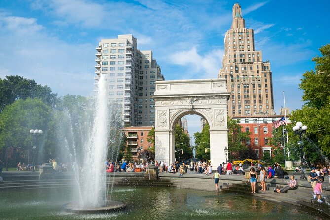 Manhattan’s Famous Artists: Exploration Game and Tour - Lucille Lortel Theatre and One Sheridan Square