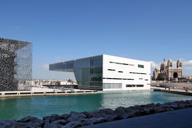 Marseille Old Town Exploration Game and Tour - Regards de Provence and the port’s art scene