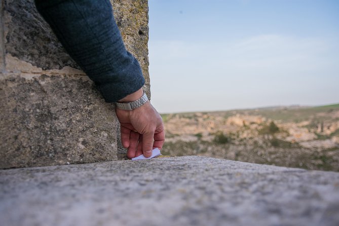 Matera Treasure Hunt: Explore Sassi & Must-Sees - The main practical drawback: pace and terrain