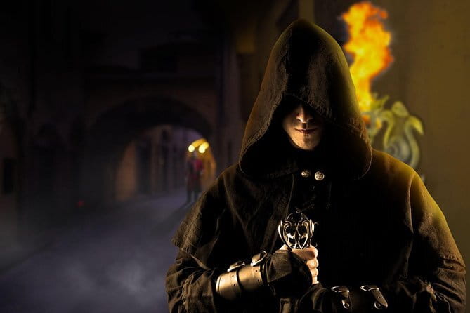 Medici Secrets & Mysteries: Interactive Walking Tour Game - Key points at a glance