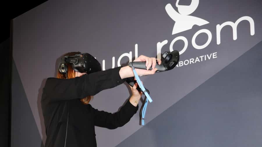 Melbourne: VR Escape Game Adventure 2+ Players - The Language and Group Arrangement