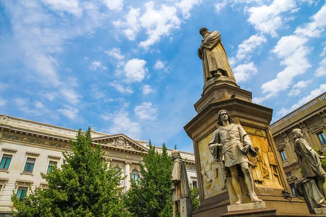 Milan Da Vinci Mystery: Self-Guided Puzzle Quest - Piazza della Scala and the first clues