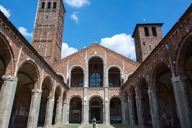 Milan Scavenger Hunt and Best Landmarks Self Guided Tour - San Lorenzo, Porta Ticinese, and Sant’Eustorgio