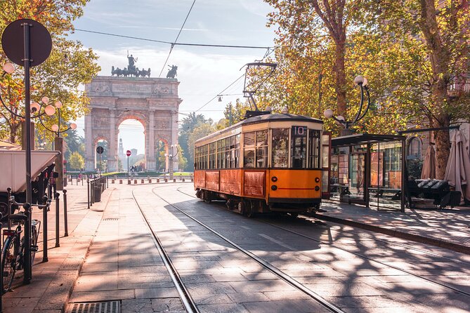 Milan Scavenger Hunt and Highlights Self-Guided Tour - The practical weak spot: getting started