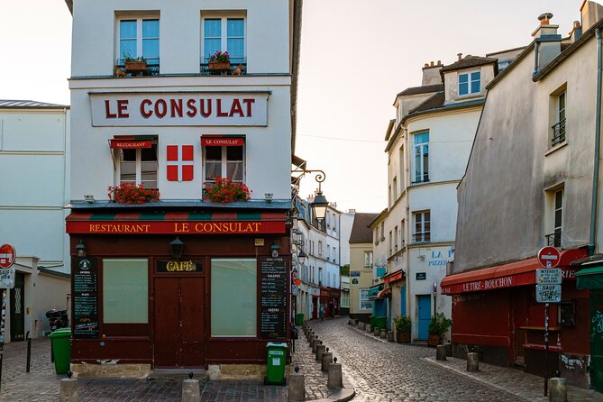 Montmartre Scavenger Hunt and Highlights Self-Guided Tour - Who will enjoy this more than a standard walking tour
