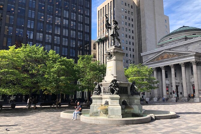 Montréal Scavenger Hunt and City Highlights Walking Tour - Notre-Dame-de-Bon-Secours Chapel
