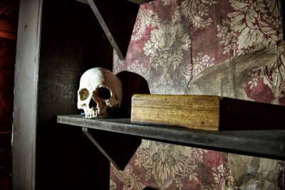 moviESCAPE Stockport SAWtopsy horror themed escape room game