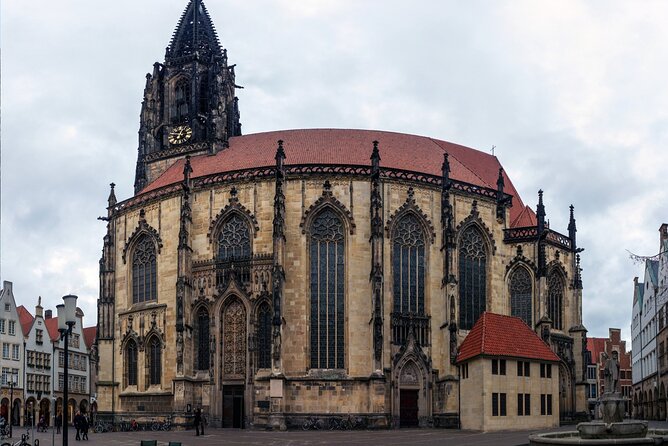 Münster Scavenger Hunt and Sights Self-Guided Tour - What the app format means for you