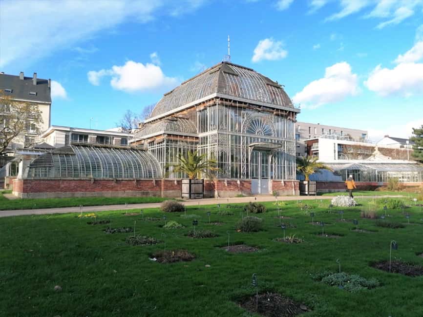 Nantes: Escape Game Outdoor - The elixir of the alchemist - Entering the Jardin des Plantes