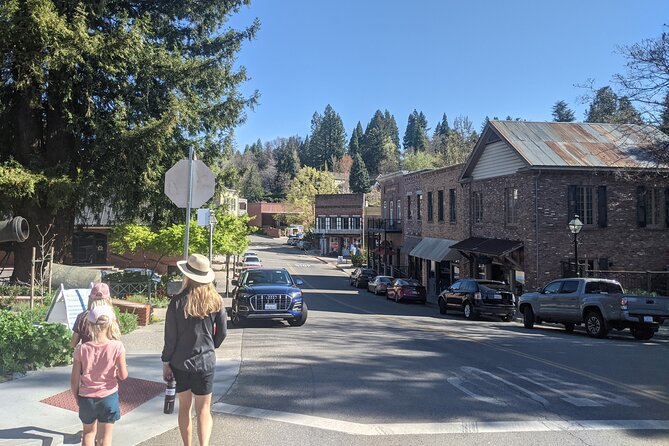 Nevada City Scavenger Hunt Walking Tour and Game - A Gold Rush town best explored on foot