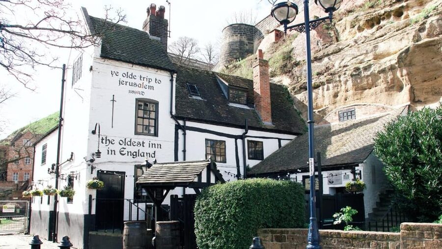 Nottingham: City Walking Tour & Exploration Game - The $37 group price and who gets the best value