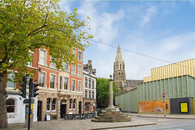 Nottingham Quest: Self Guided City Walk & Immersive Treasure Hunt - Robin Hood, football, and a few surprises