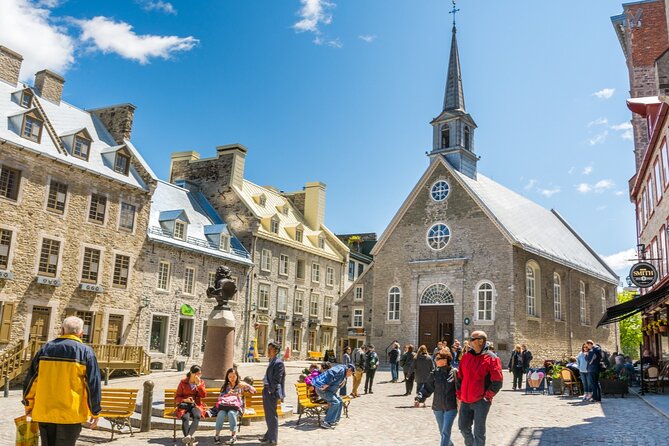 Old Town Quebec Secrets: Private Exploration Game and Tour - Tourny Fountain opens the route with art and clues