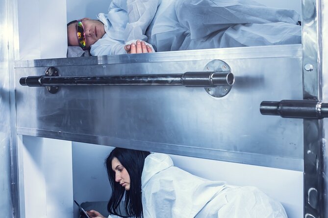 One-hour Private Star Struck Escape Room Gaming in London - Why the private format works well