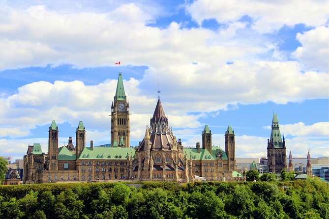 Ottawa Scavenger Hunt and Highlights Self Guided Audio Tour - Parliament Hill gives you the best beginning