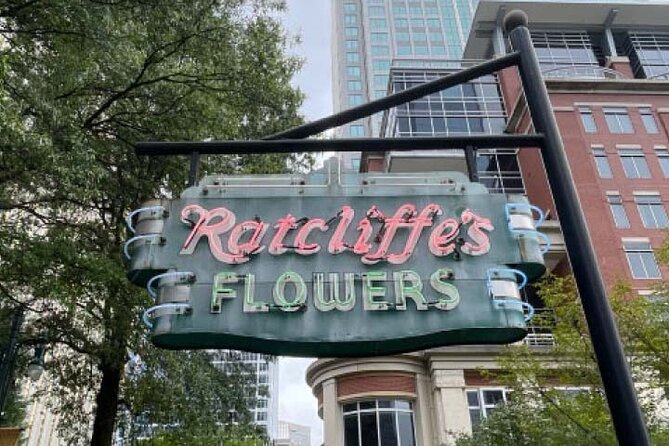 Outdoor Escape Room in Charlotte - Uptown - Timing, meeting point, and planning your day