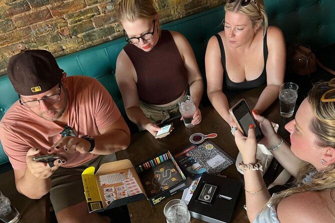 Outdoor Escape Room in Cincinnati - The Banks - How the box and app work together