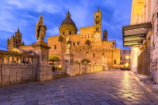 Palermo Scavenger Hunt and Highlights Self Guided Audio Tour - Palermo Cathedral and the move into the old center