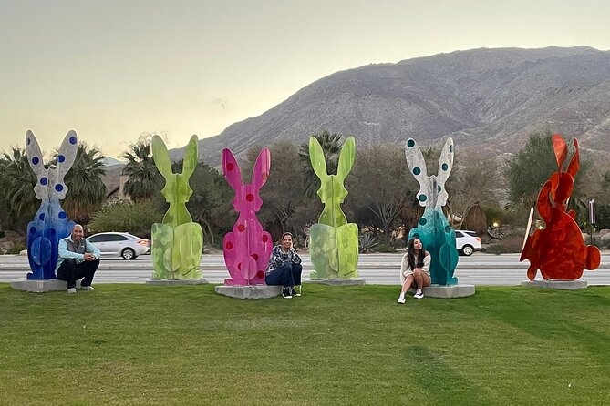 Palm Desert Prowl Scavenger Hunt - Solving challenges, taking photos, and earning points