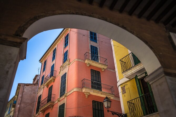 Palma de Mallorca Self-Guided Scavenger Hunt and Tour - Stop 2: Reial Convent de Sant Francesc