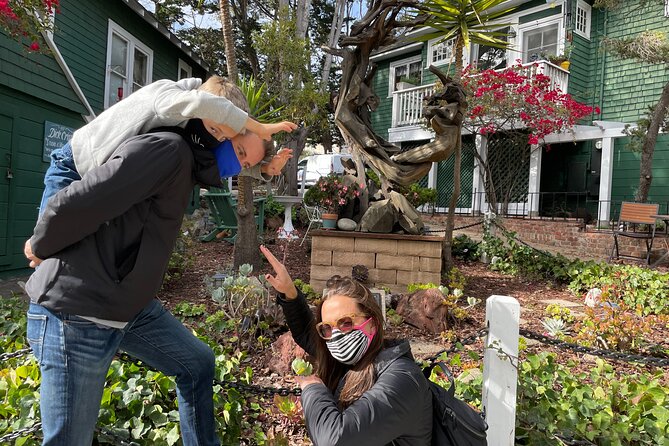 Palo Alto Prowl Scavenger Hunt - Family groups, dogs, and mixed-age teams