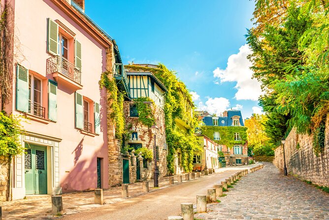 Paris (Montmartre) Scavenger Hunt and Sights Self-Guided Tour - Finding Le Mur des Je t’aime