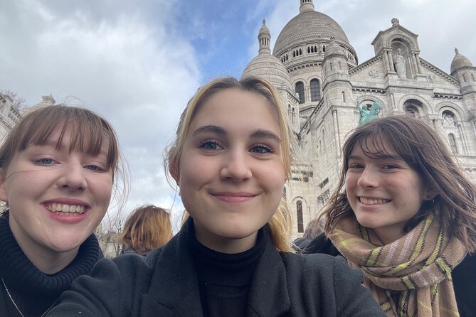 Paris (Montmartre) Scavenger Hunt and Sights Self-Guided Tour - Who will enjoy this most
