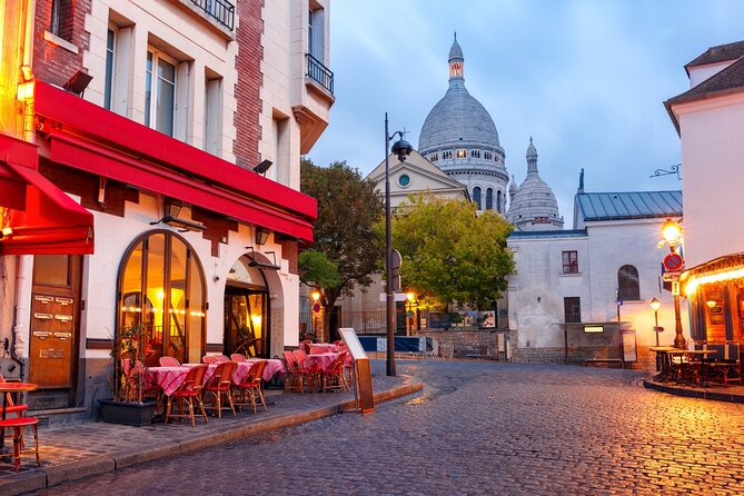 Paris Scavenger Hunt and Highlights Self-Guided Tour - Six languages and a phone-first experience