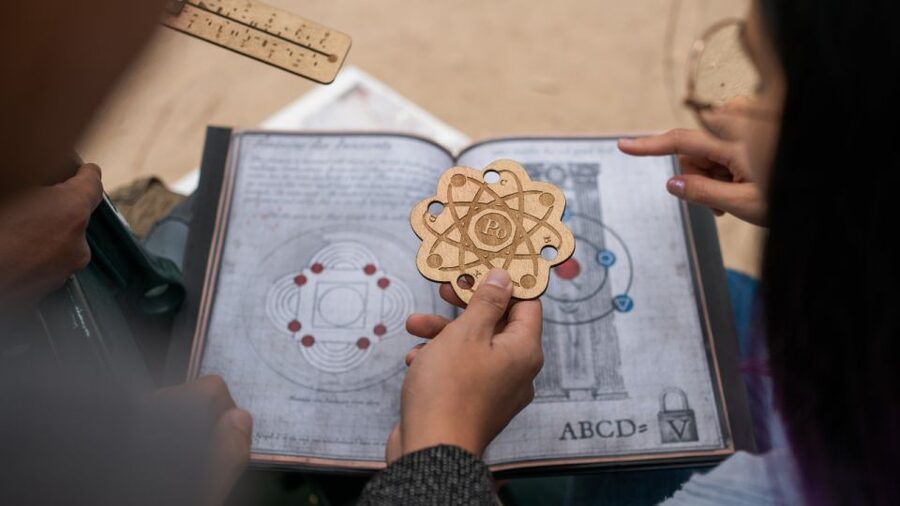Paris: Treasure Hunt & Walking Tour "Secret Weapon X" - Opening boxes and solving physical clues
