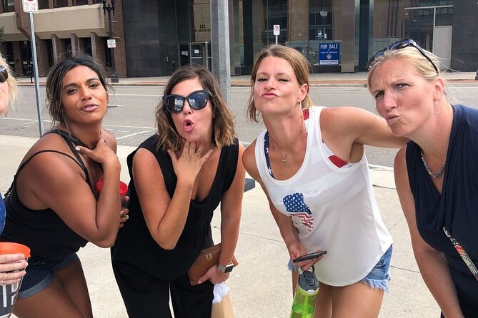 Participate in a Fun Scavenger Hunt in Pittsburgh by Wacky Walks - How the App-Based Hunt Works