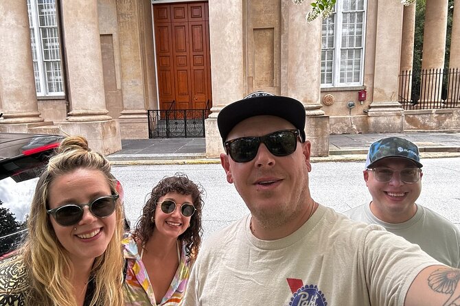 Patriot Escape Charleston Scavenger Hunt and Free Museum - Stop 6: The Miles Brewton House and the cost of looking from outside