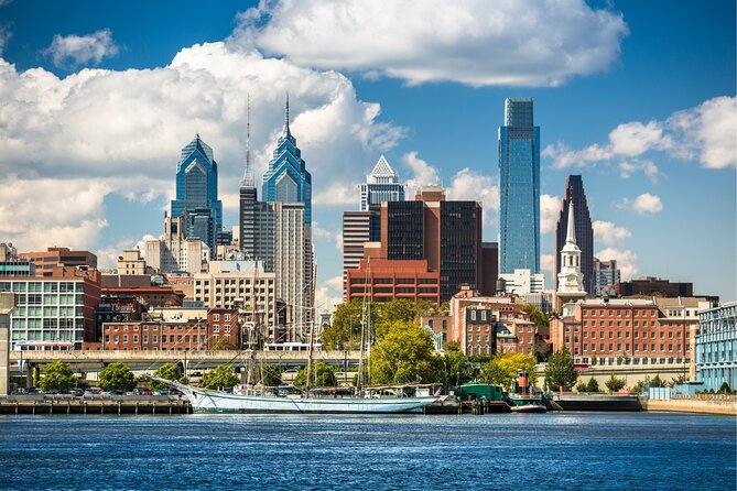 Philadelphia Scavenger Hunt & Highlights Self Guided Audio Tour - Betsy Ross House and the limits of quick history