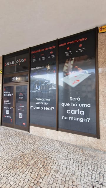 Porto: Ace of Cups Escape Room Expereince - The Wonderland theme and what it adds