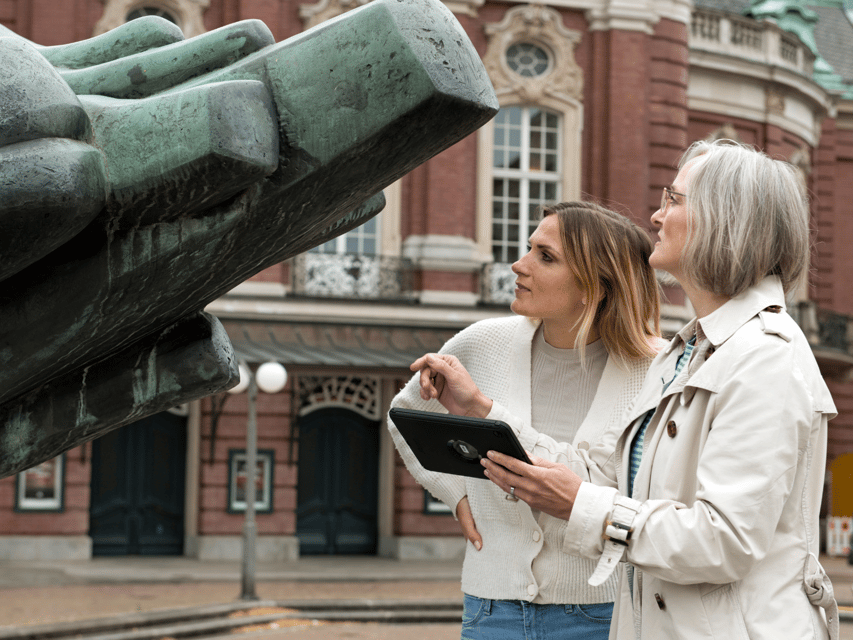 Potsdam: Outdoor Escape Game - Reading Potsdam through clues