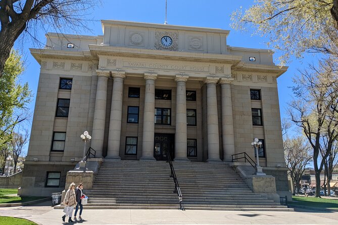 Prescott Scavenger Hunt Walking Tour and Game - How the Questions Affect the Experience