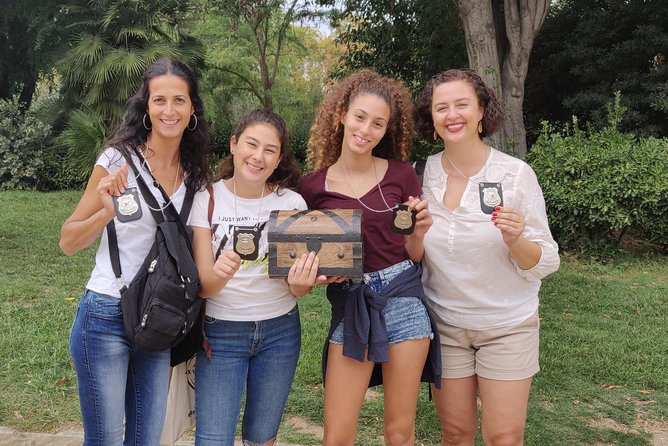 Private Family Treasure Hunt | Guided, fun & 100% Offline | Xventura Barcelona - Reading the streets around Passeig del Born