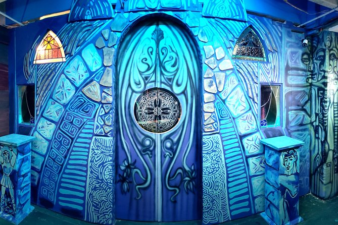 Private Group Puzzle-Solving Adventure Game: Atlantis - Entering the Atlantis mission at 195 Victoria Street