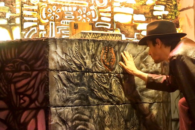 Private Group Puzzle-Solving Adventure Game: Temple - Puzzles, props, and the ancient-temple theme