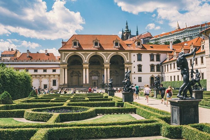 Private Lesser Town tour - Historical Treasure Hunt - Prague history with a game in your hand