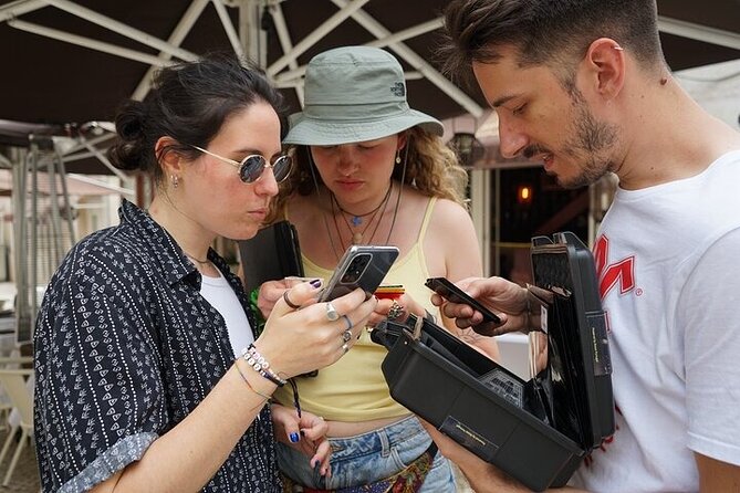 Private Outdoor Escape Game in Lisbon - Augusta Street and the value of looking closely
