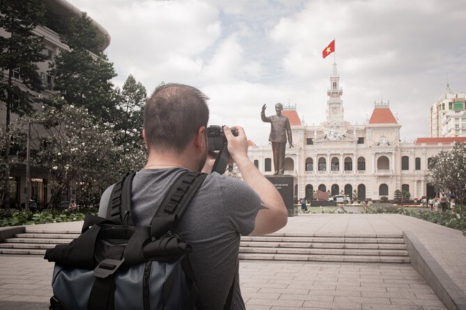 Private Photography Tour & Ho Chi Minh City Exploration By Local - Nguyen Hue Street: a strong first backdrop